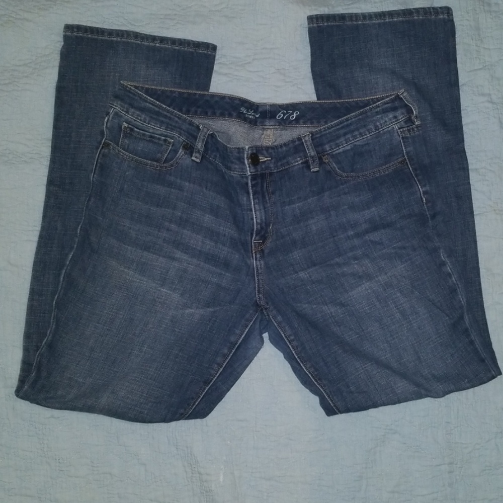 Jeans - Picture 2 of 5